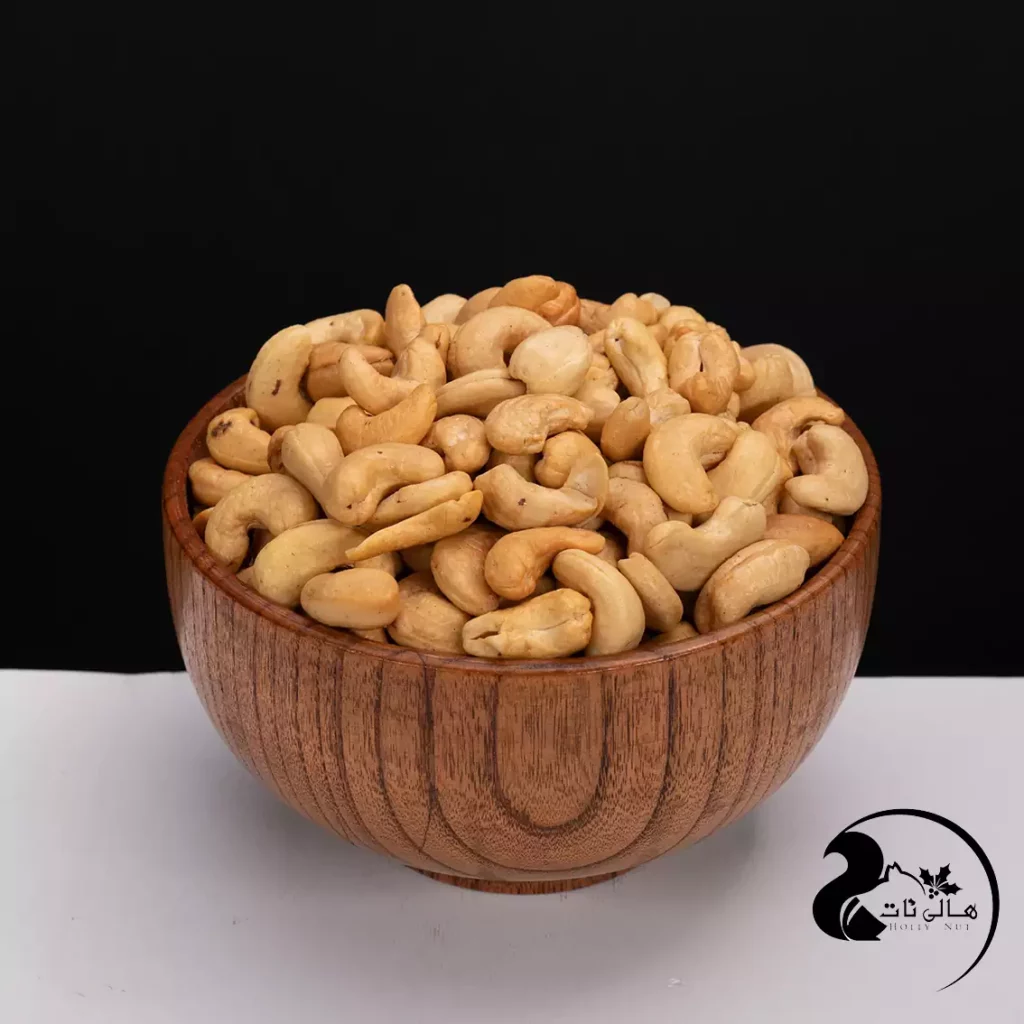 اگر به دنبال یک خوراکی سالم، خوشمزه و سرشار از فایده هستید، خرید بادام هندی دوآتیشه زعفرانی از فروشگاه هالی نات می‌تواند بهترین انتخاب برای شما باشد.