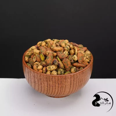 آجیل چهارمغز پیازجعفری از برترین و خوشمزه ترین آجیل های فروشگاه هالی نات
